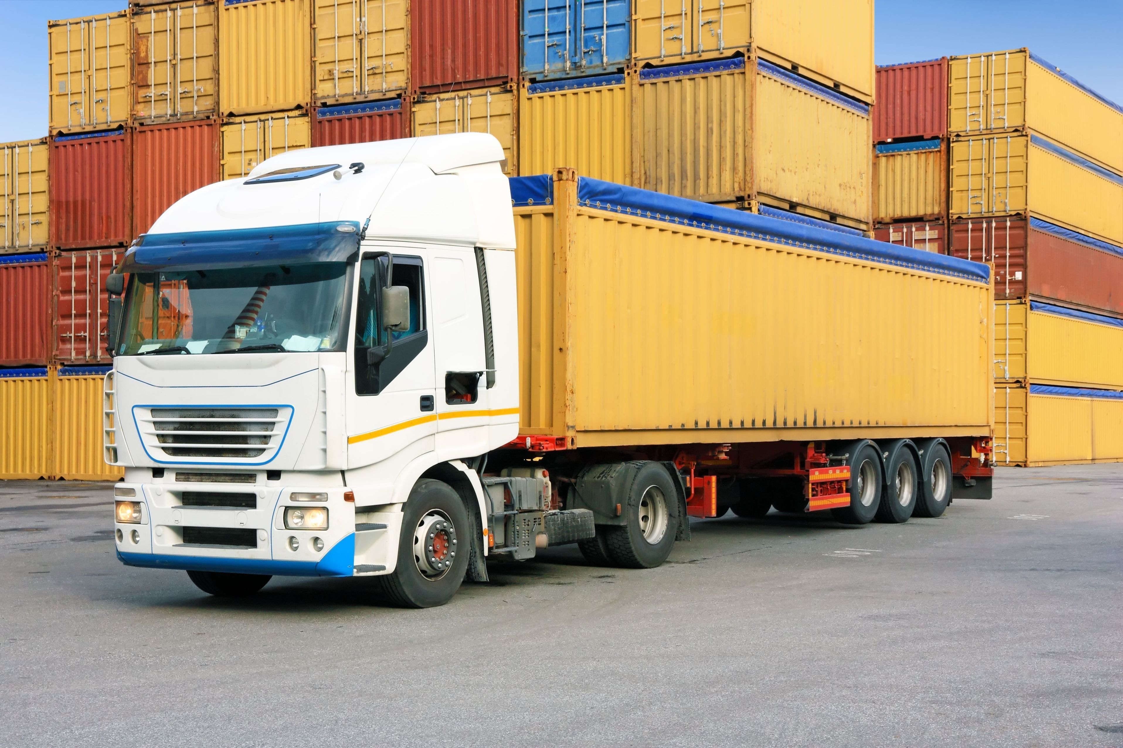 Доставка грузов из Испании в РФ может осуществляться морскими контейнерами